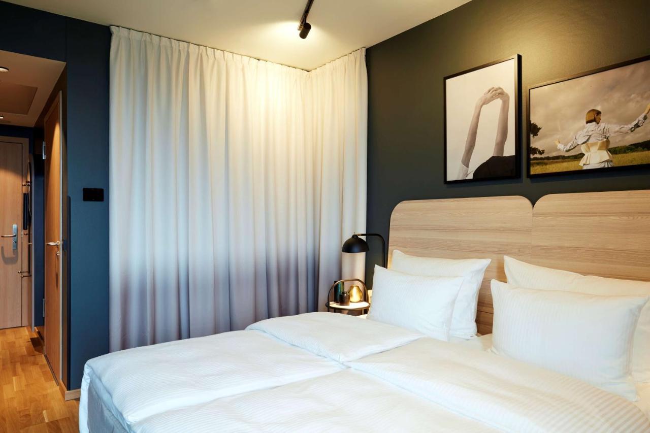 Hotel Scandic Frankfurt Hafenpark 4*