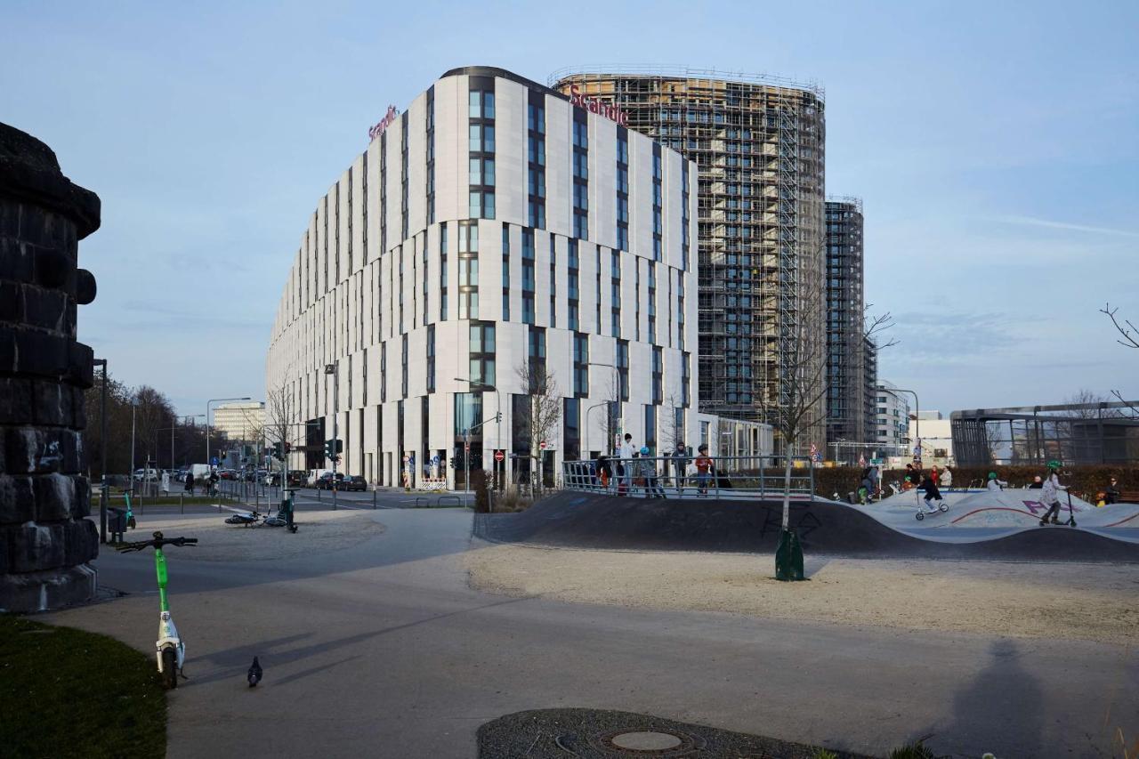 Hotel Scandic Frankfurt Hafenpark 4*